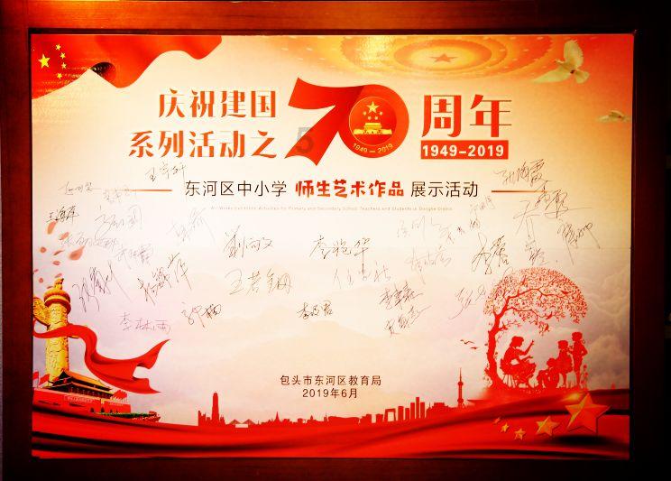 武汉经济总量突破2万亿!